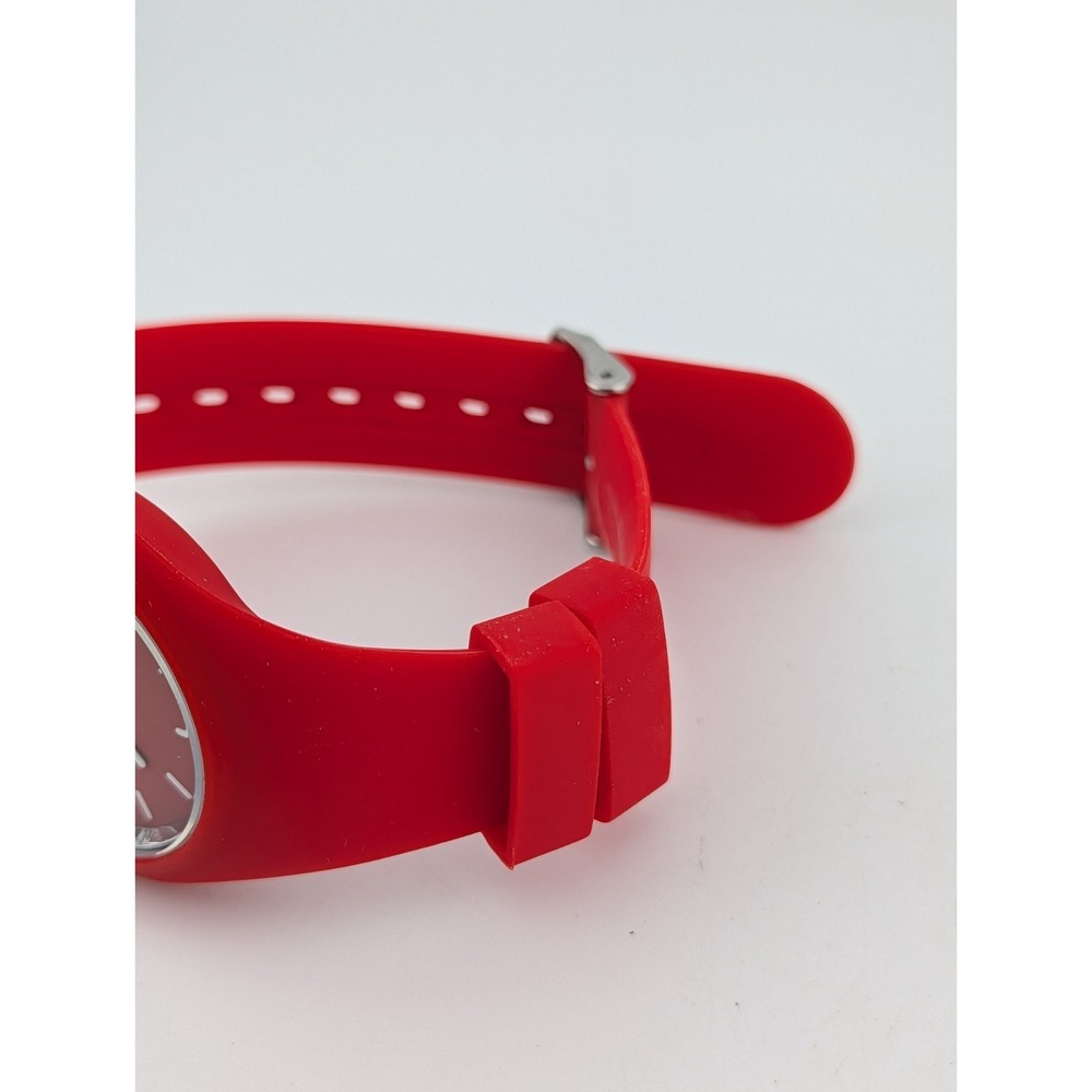 SKMEI Men's Watch 39mm Case Red Silicone Band- New Battery - Picture 7 of 7